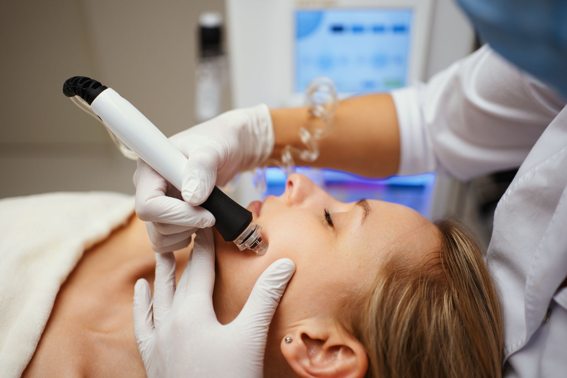 The Top 3 Benefits of Hydrodermabrasion for the Skin