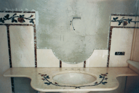 lavabo da bagno in marmo