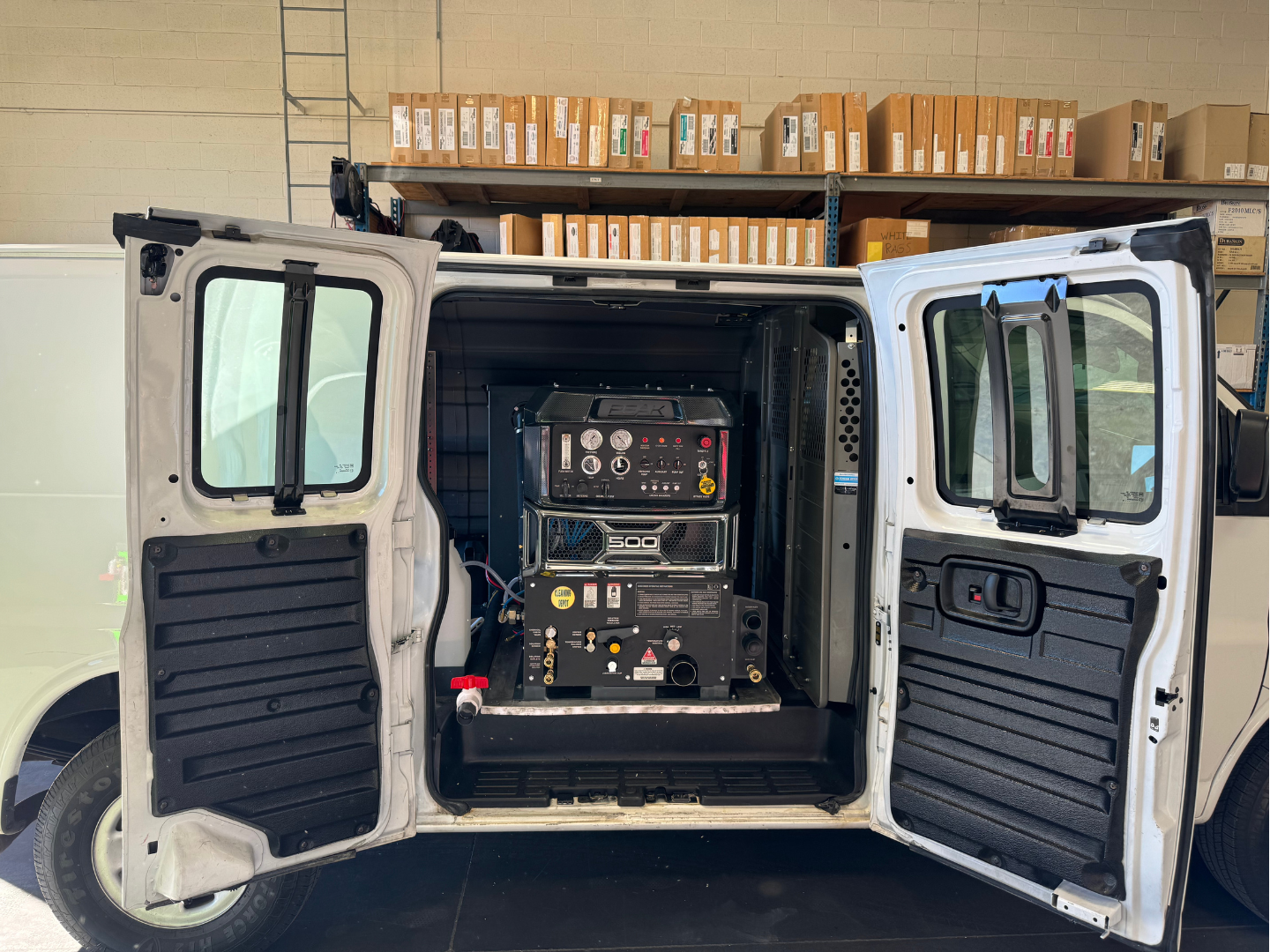 Carpet cleaning equipment