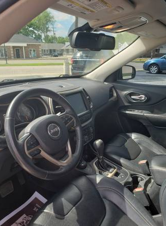 2016 jeep cherokee car seat installation