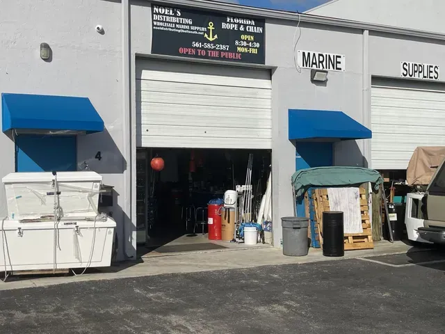 Noel's Distributing and Florida Rope & Chain store