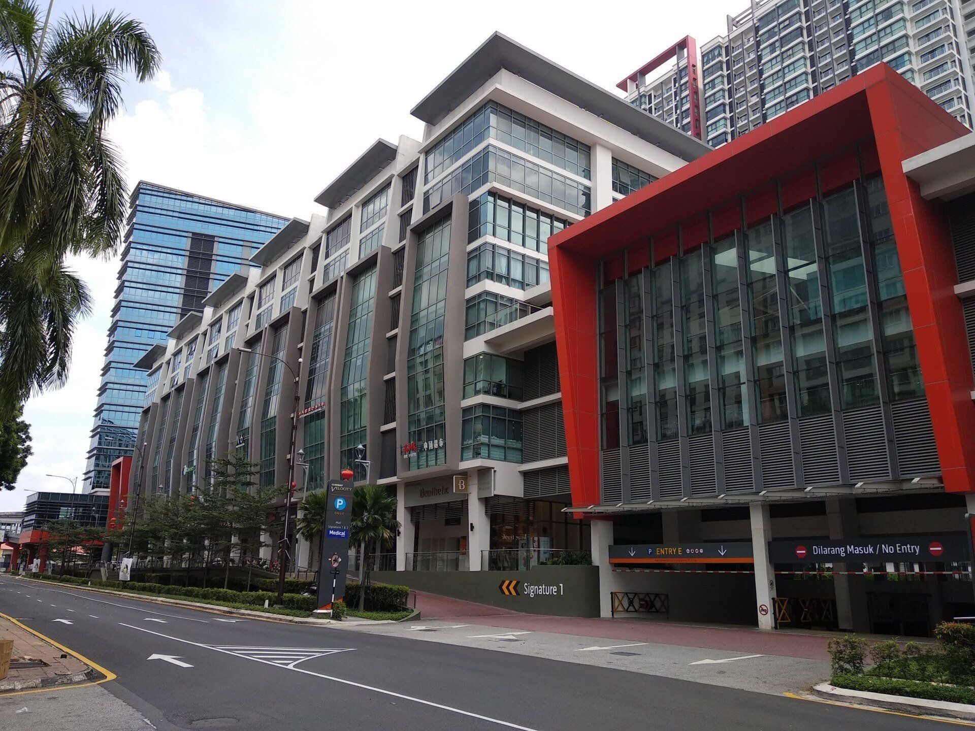 Goldsoft office Entrance E