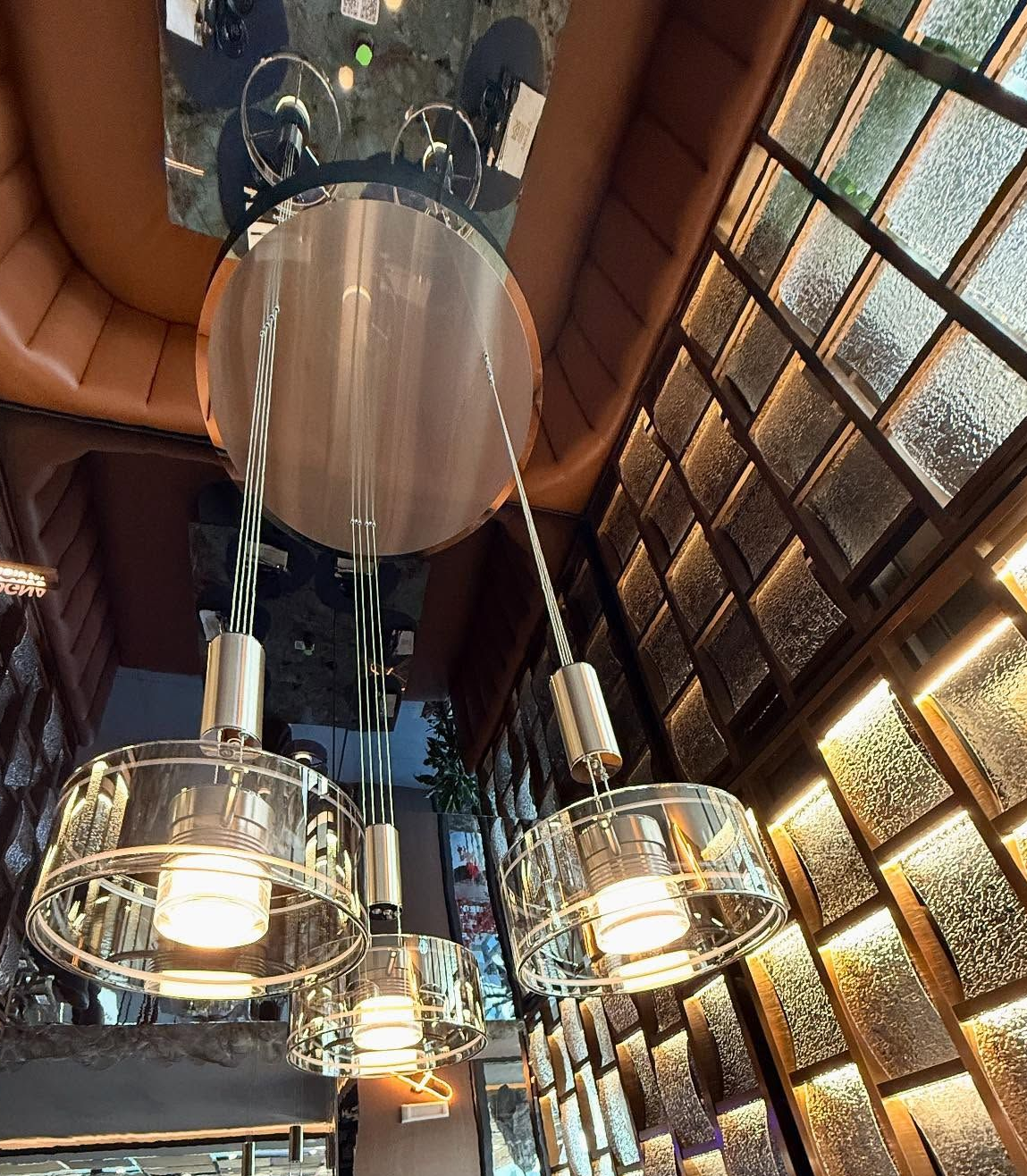 Locali interni di Asama Sushi