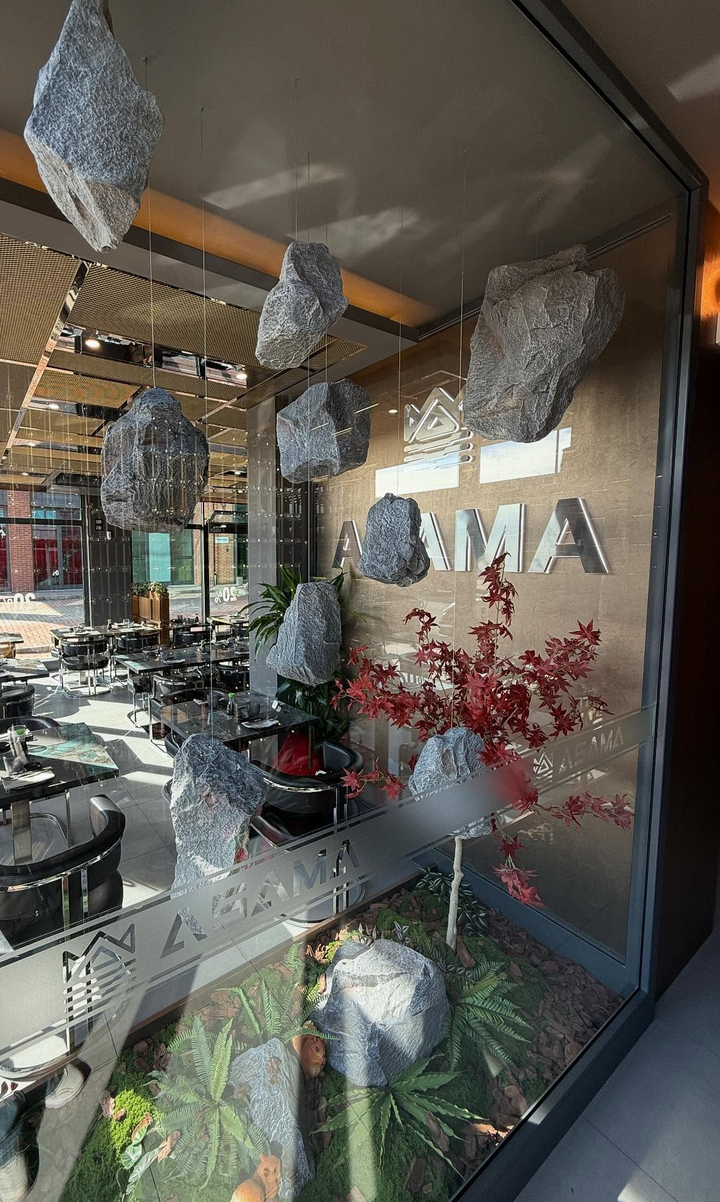 Locali interni di Asama Sushi