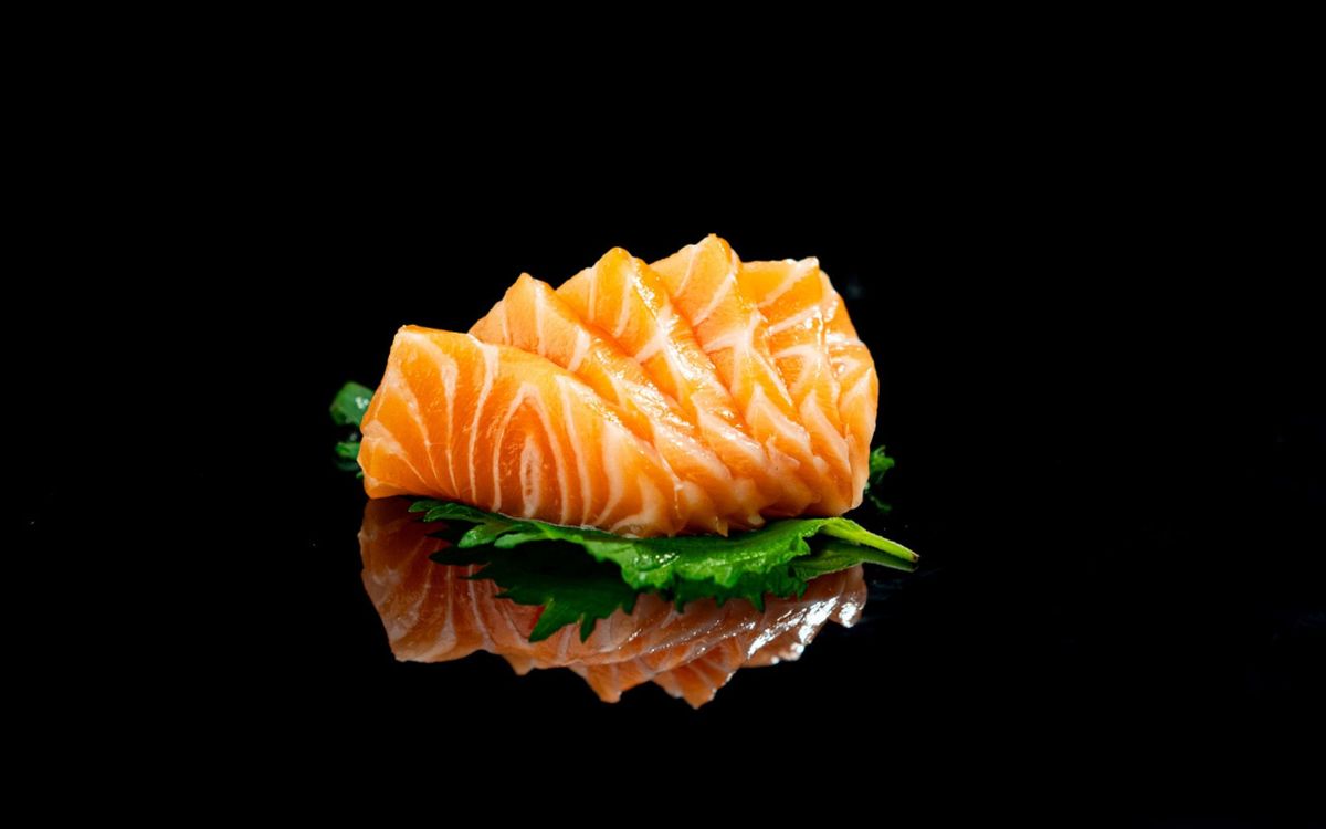Sashimi di salmone