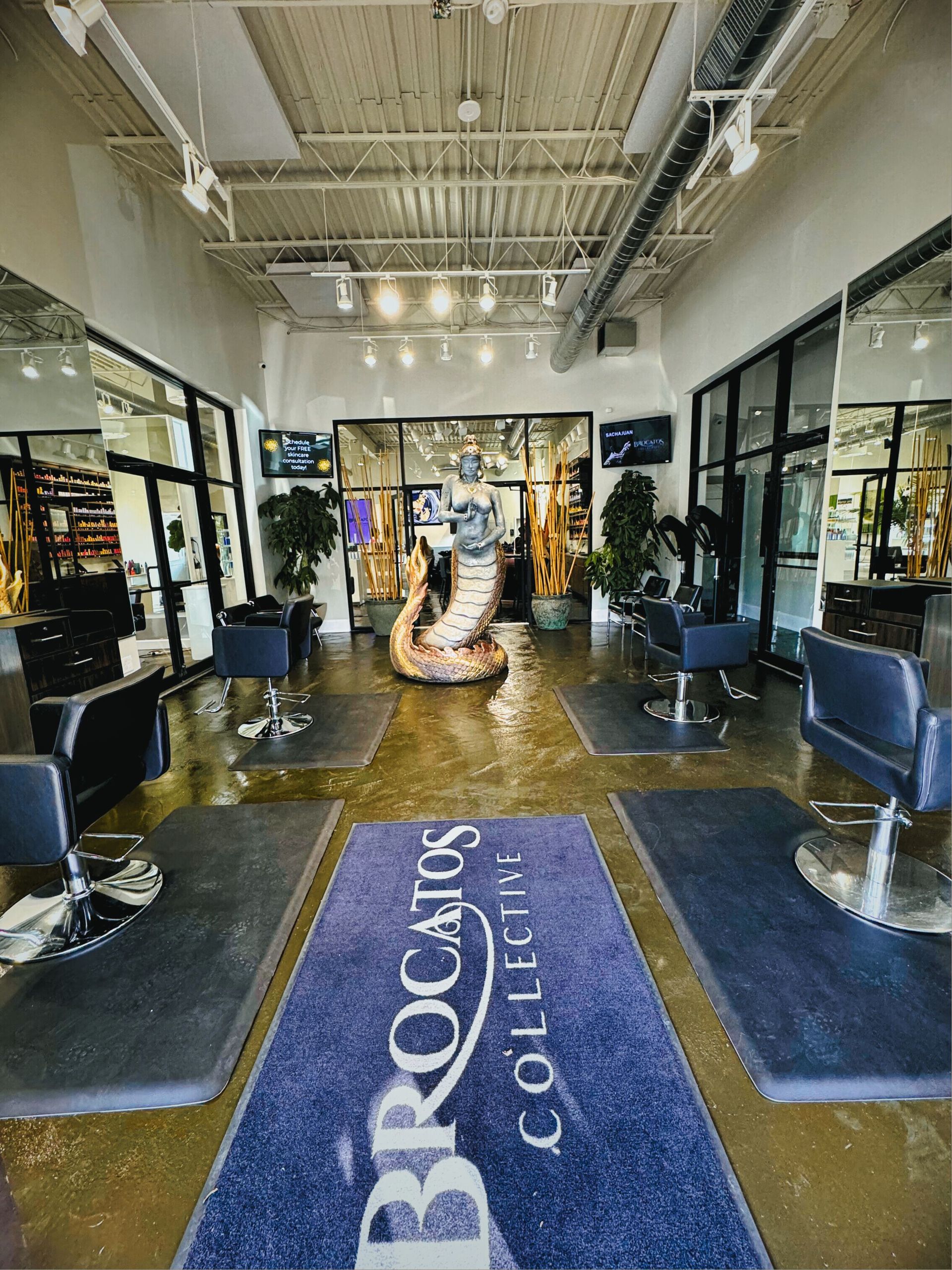 Brocatos Collective Studio Chair Rentals