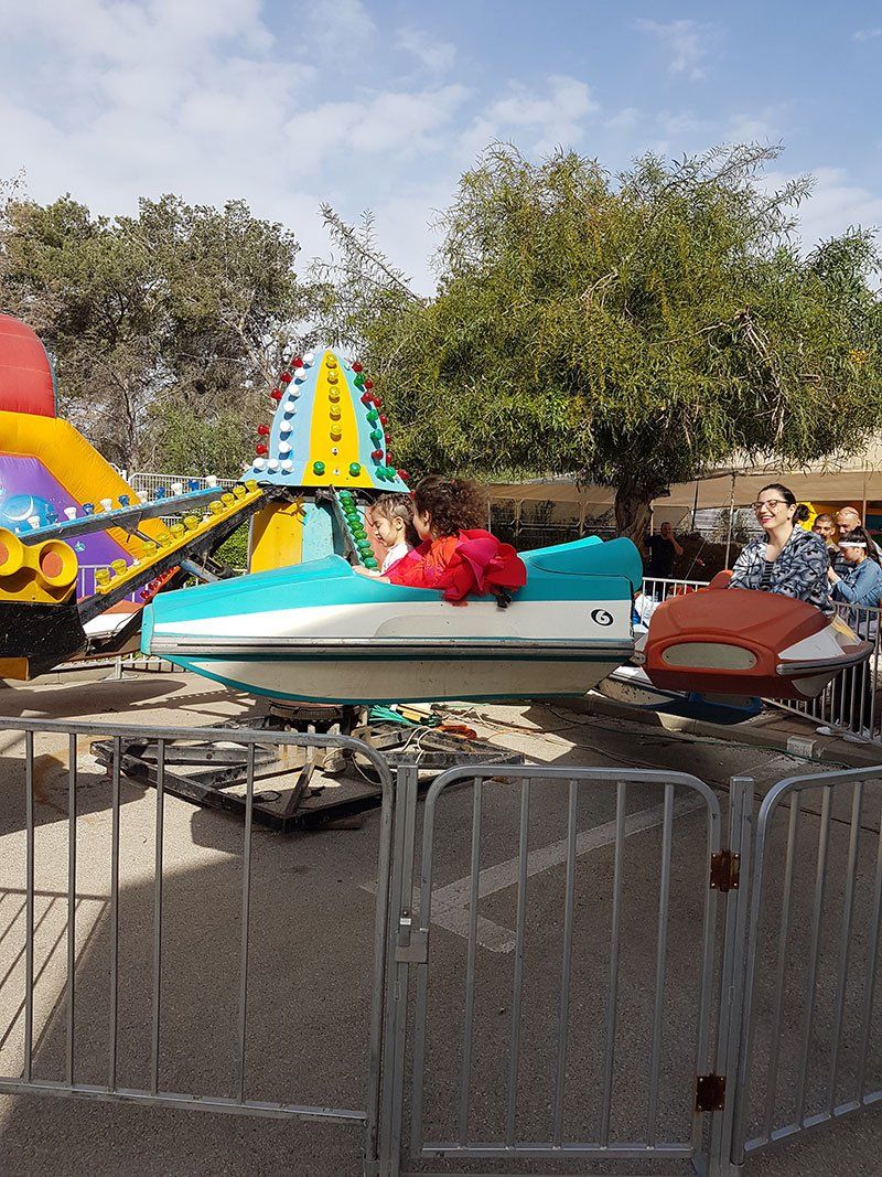 מתקני לונה פארק