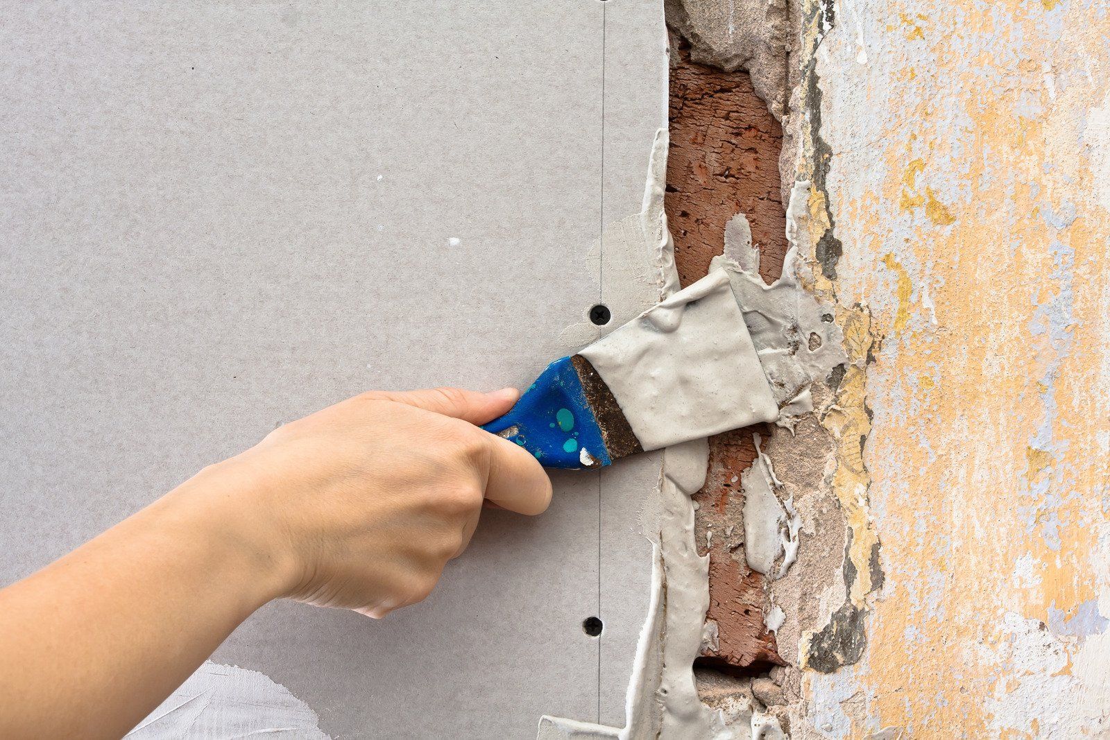 repairing EIFS