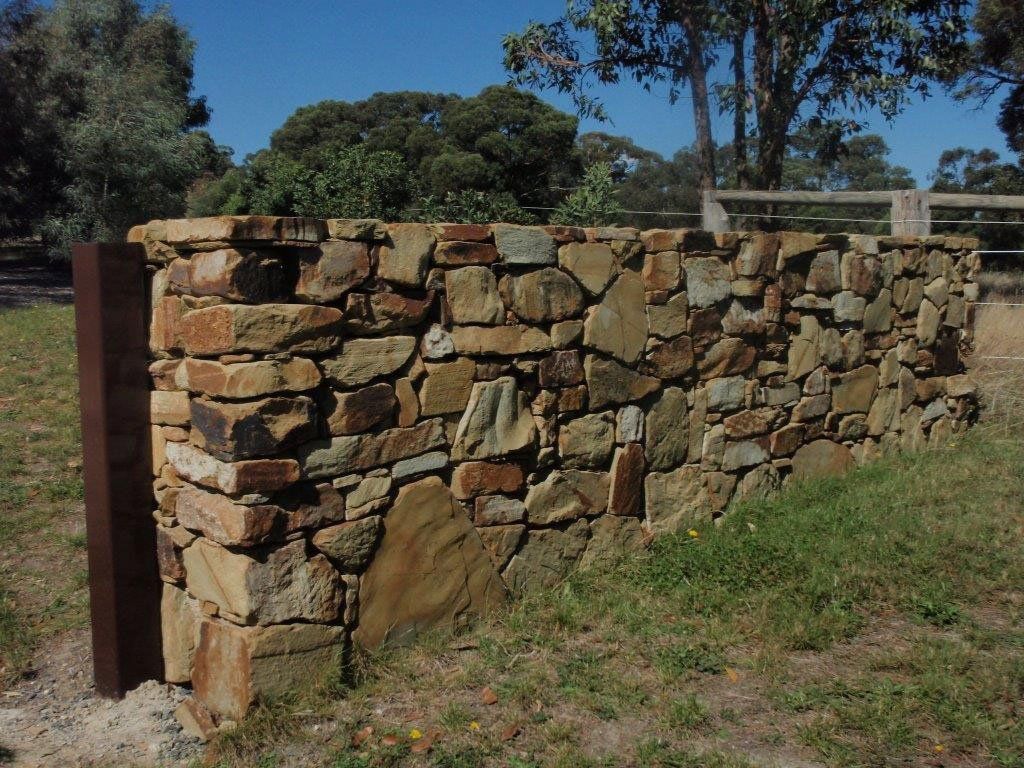 Stone Walls — Ballarat, VIC — Jacaranda Landscapes