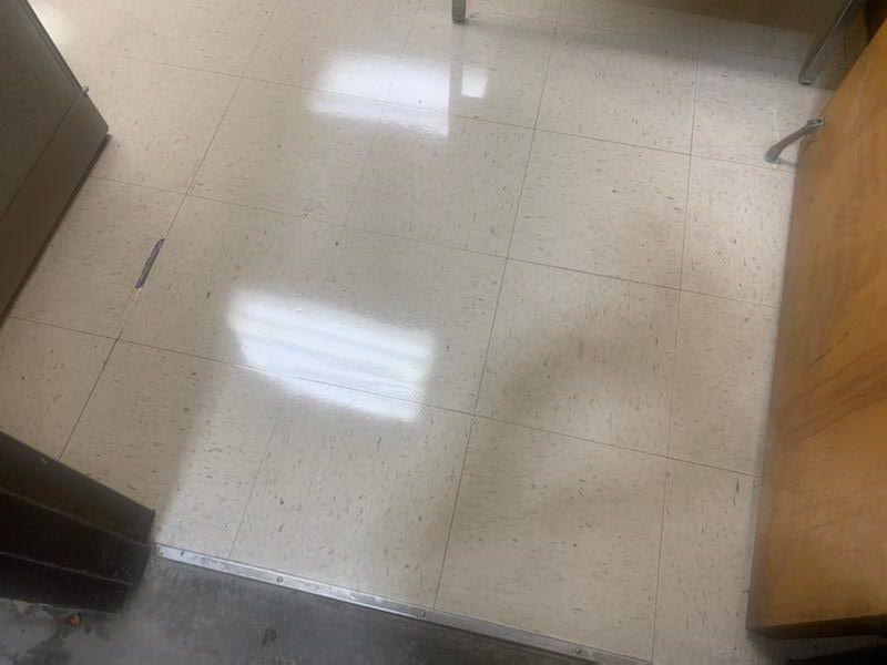 FLOOR MAINTENANCE JOBS