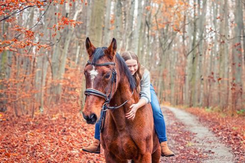 Pferd-Mensch-Fotografie Pferdefotoshooting Pferdemädchen Gutschein
