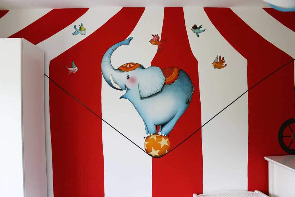 circus theme wall painting