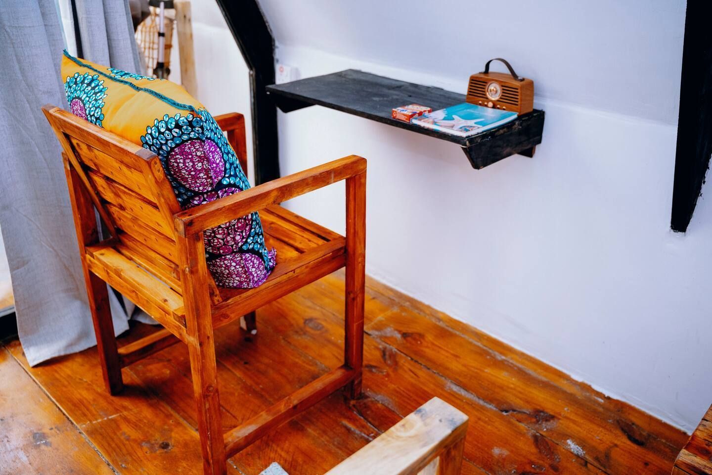 Large cabin desk and chair