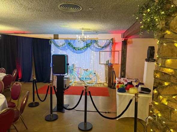 Photo Booth for High School Prom in San Luis Obispo, CA.