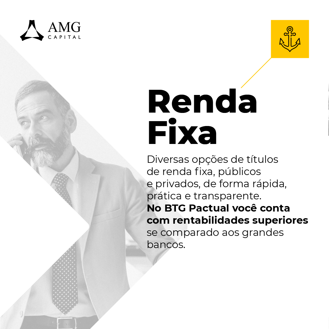 Um homem de terno e gravata está falando ao celular.