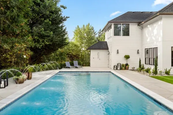 swimming pool builders in rehoboth and dighton ma