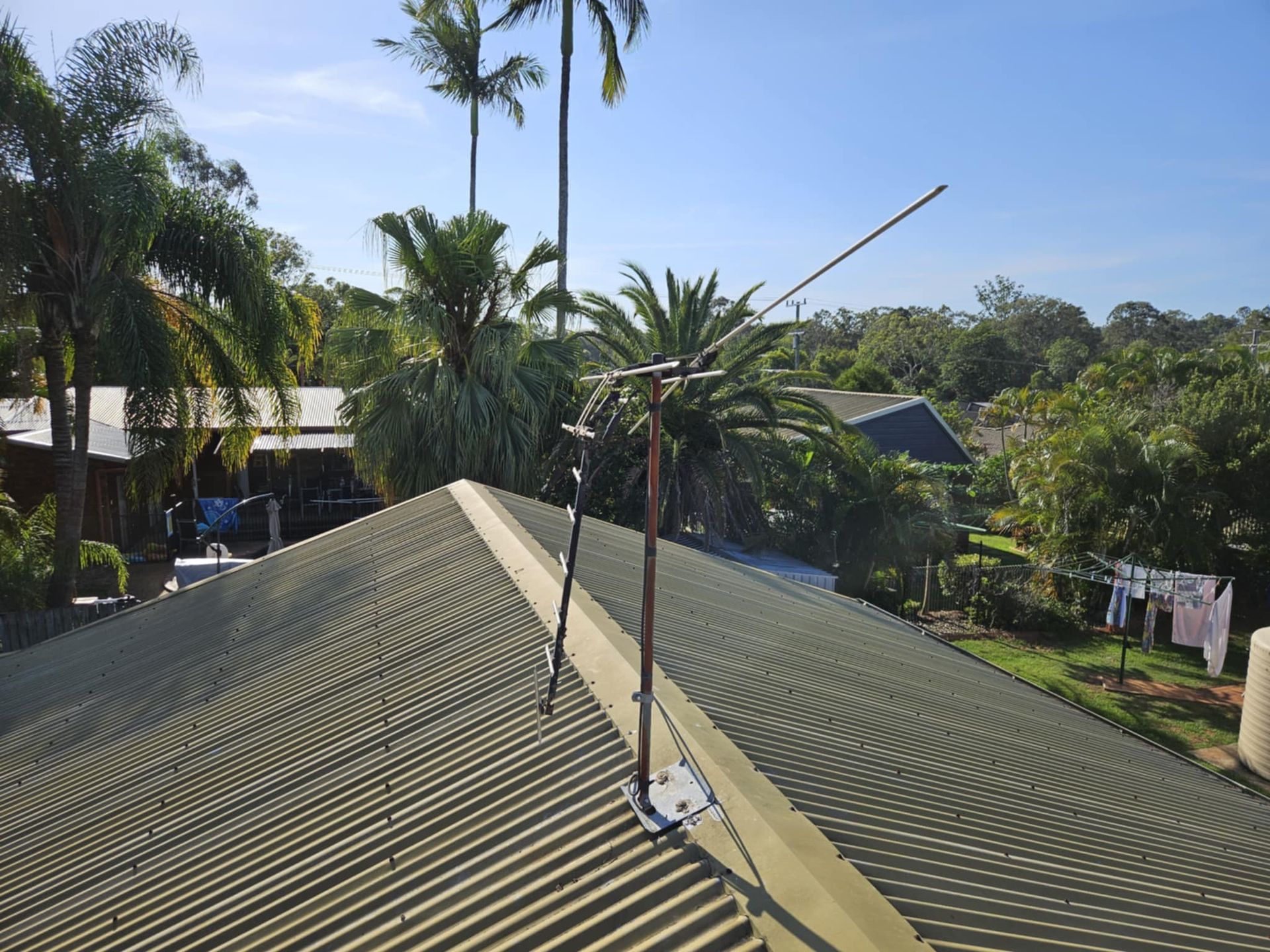 Broken Antenna— Brisbane Antenna Specialists in Brendale, QLD