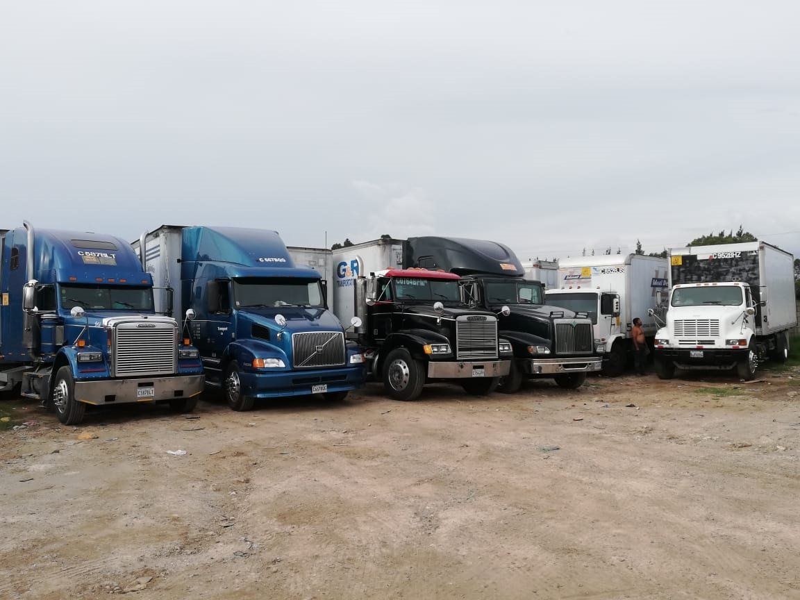 Transportes ELI camiones