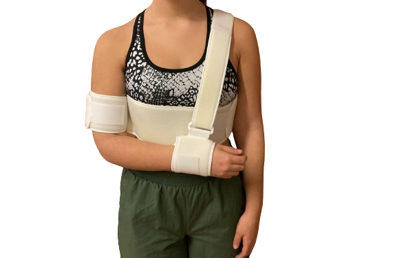 Bendaggio per immobilizzazione braccio/spalla