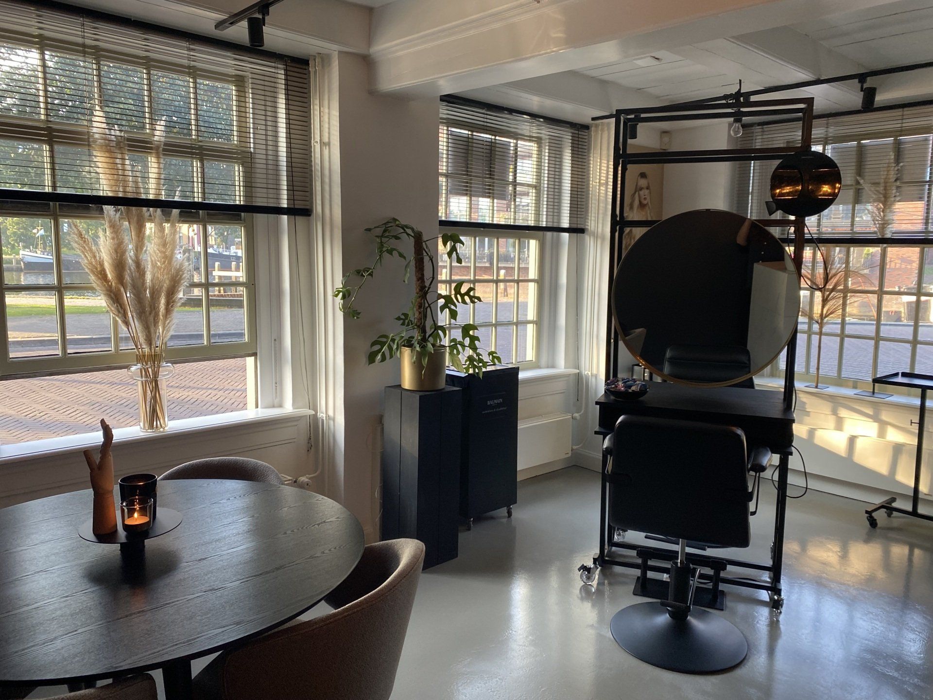 Full Service Hairextensions en Hairweave salon Zwolle Centrum