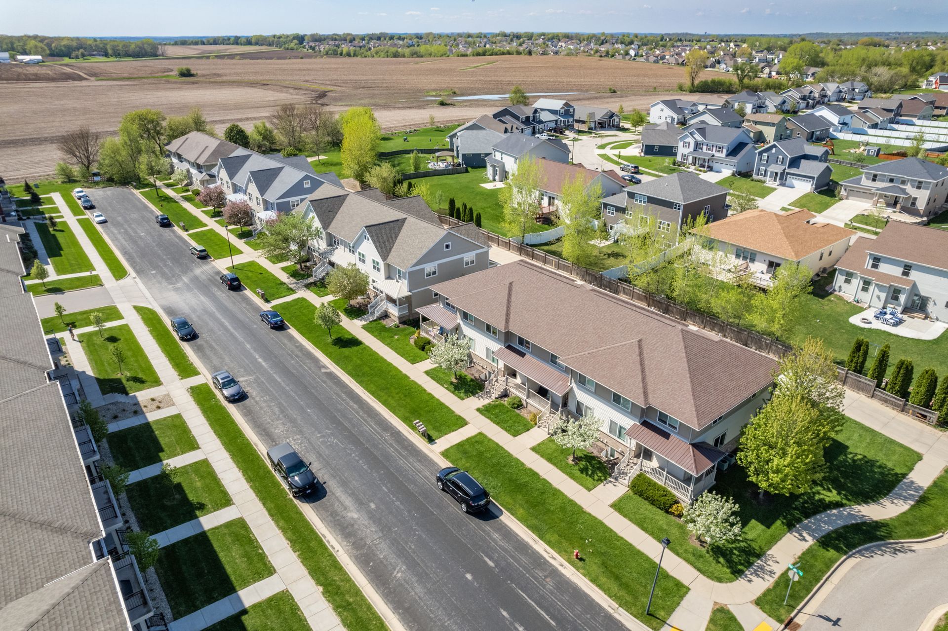 an aerial view of a residential neighborhood with lots of houses