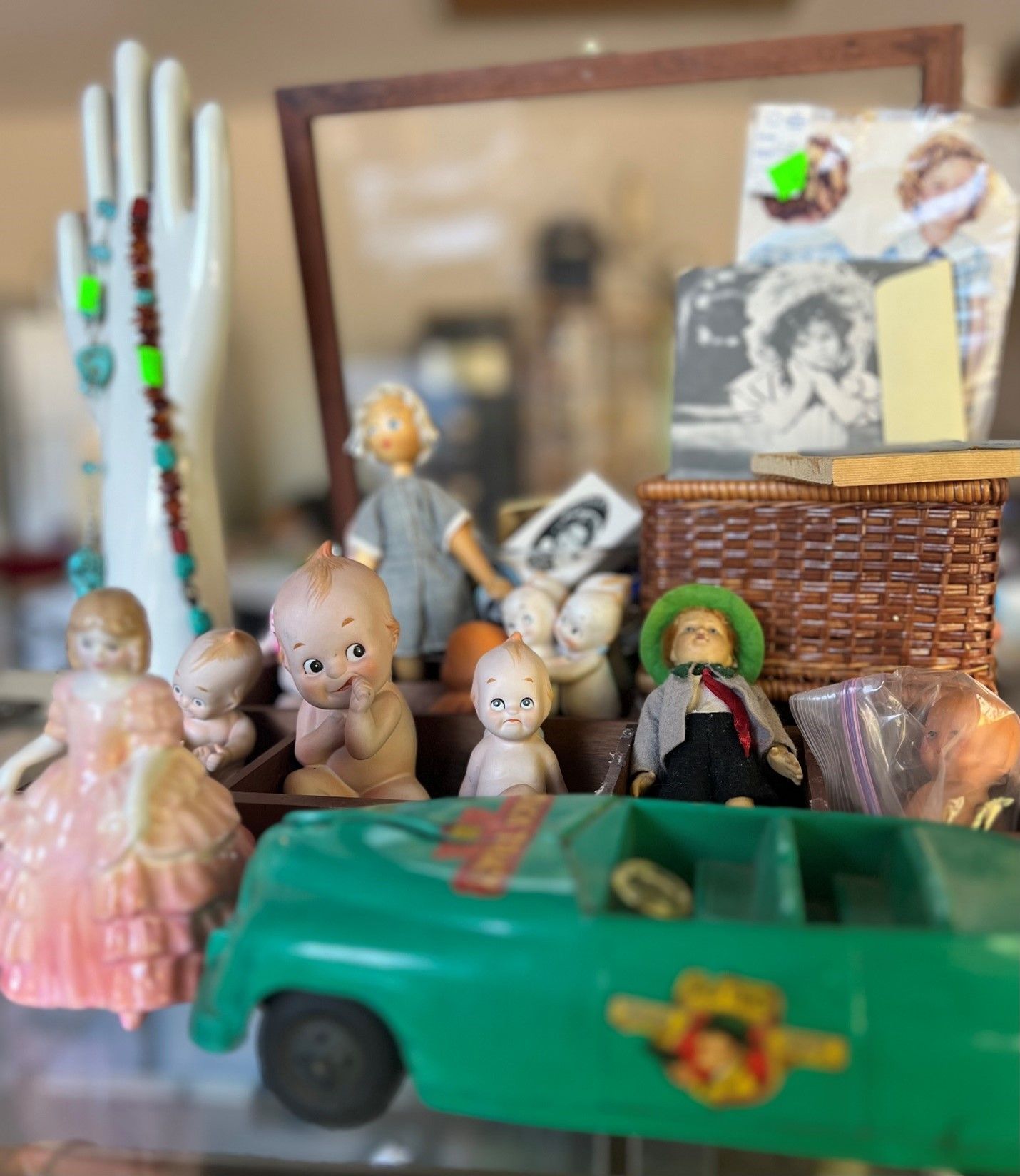 Collectibles |  Vancouver, WA | Early Bird Estate Sales LLC