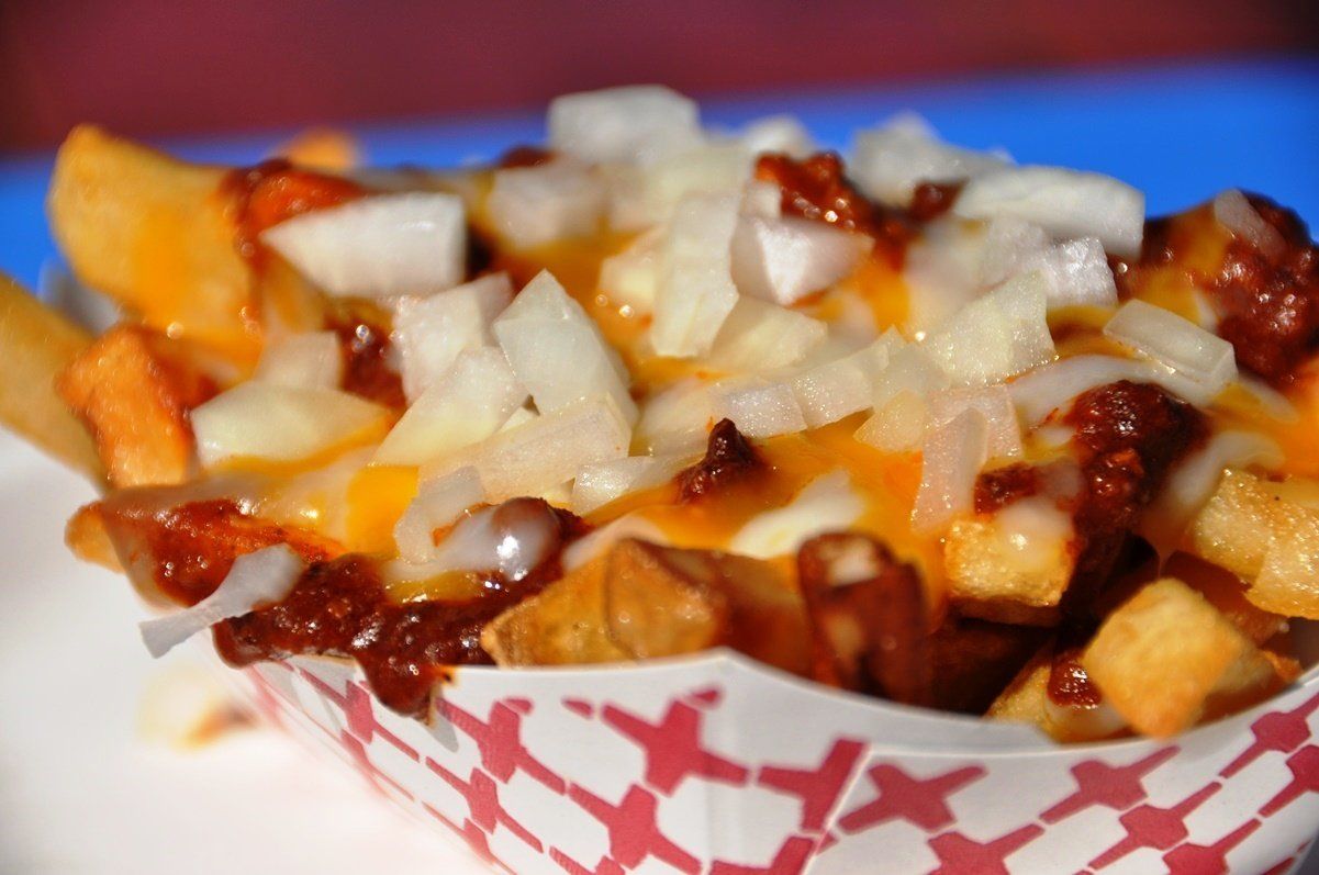 chili cheese fries