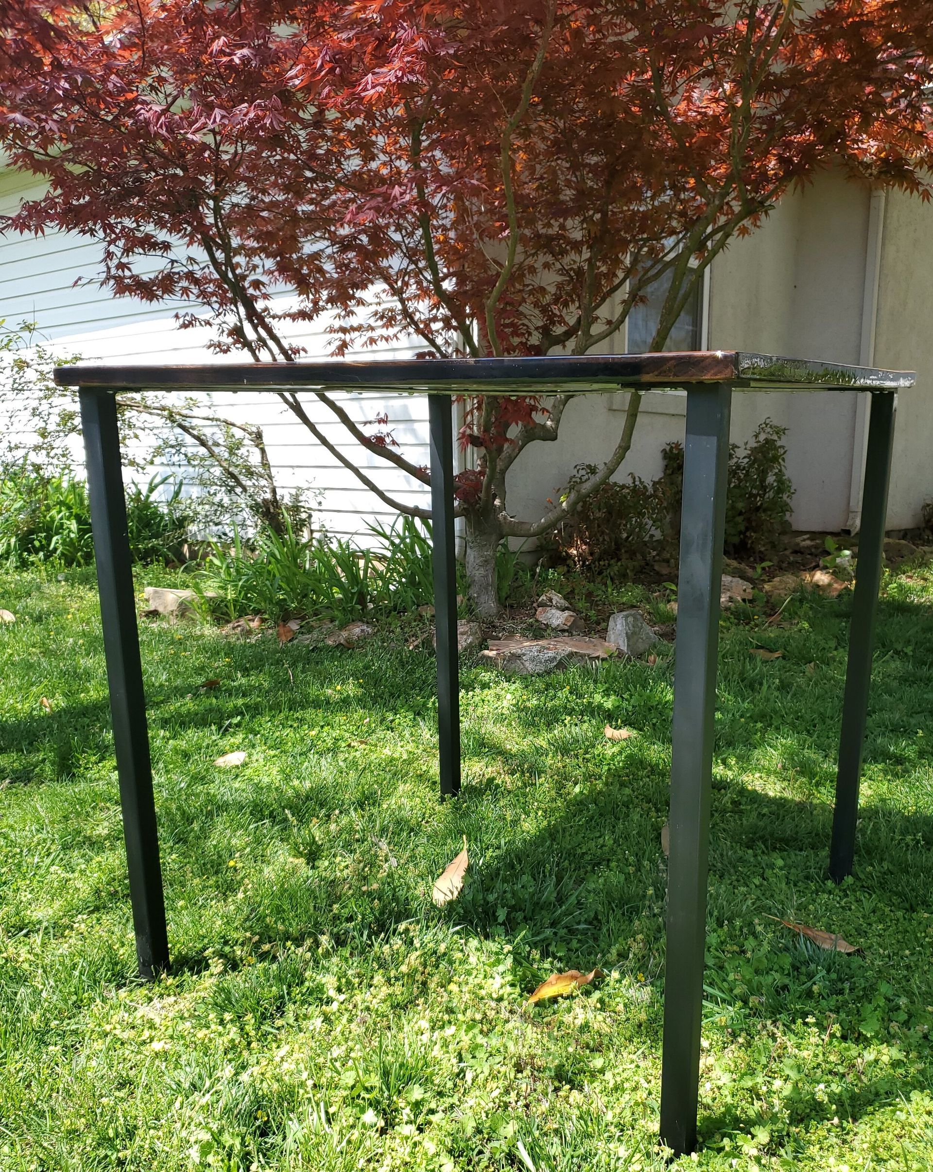 UCWoods Custom table