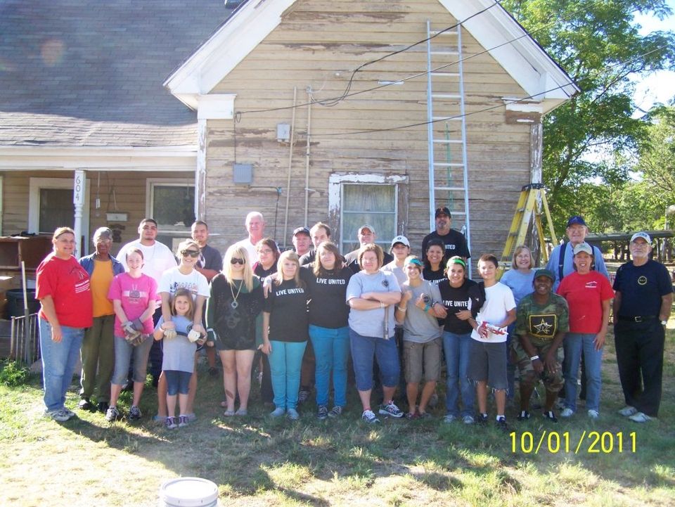 CIA volunteers restore another home!