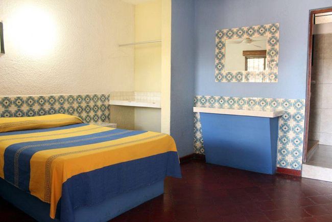 HABITACION SENCILLA