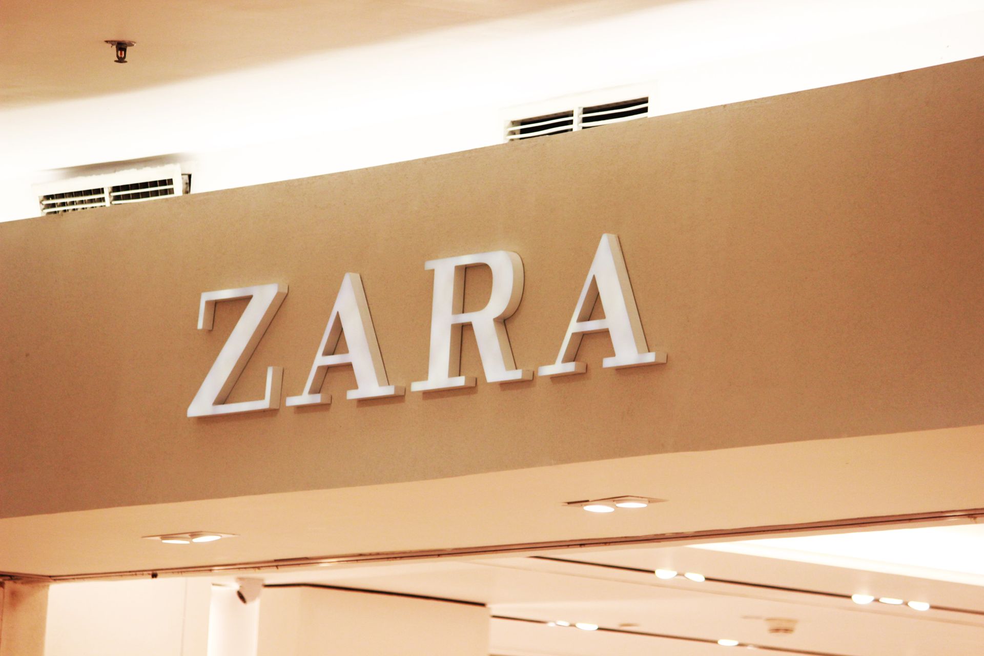 Zara - Rue de net