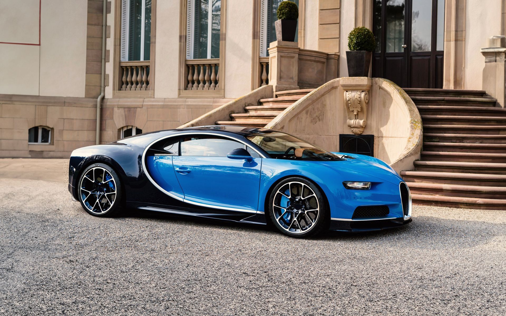 Bugatti Repair in Monroeville, PA | European Autoworx