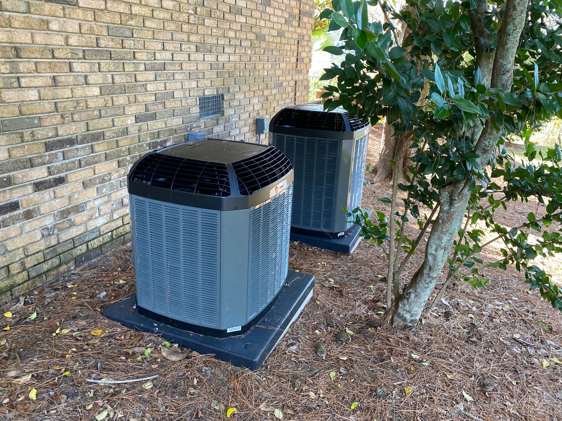 Technician vacuum pump checking install new air conditioner - Tallahassee, FL  - Todd King's Heating and Cooling