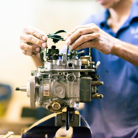 Repair diesel fuel pump mechanic diesel — Motor Mechanics in Port Macquarie, NSW