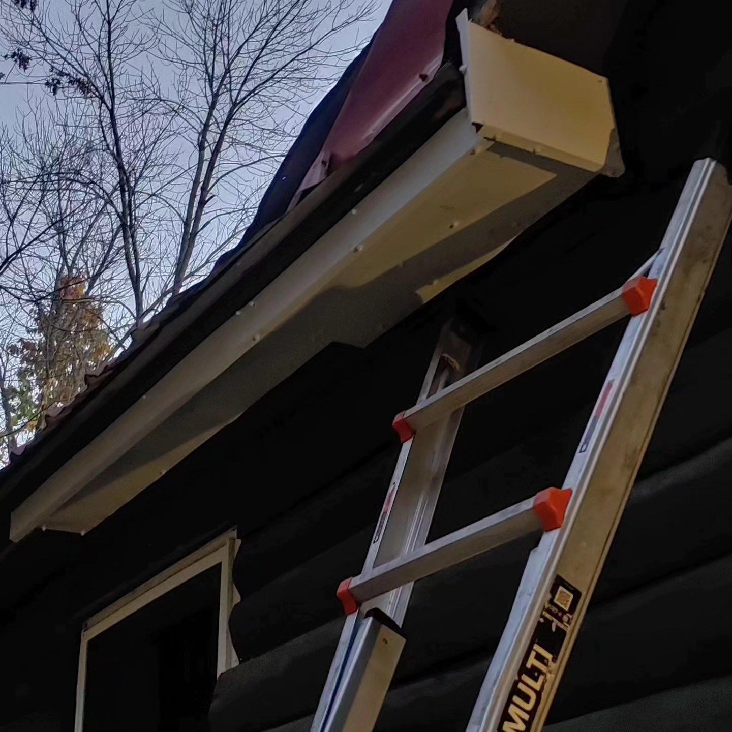 A ladder that has the word multi on it