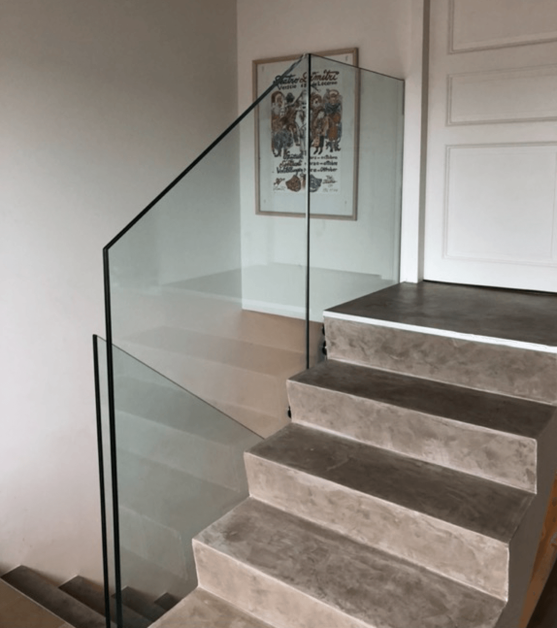 escalier avec coursive en verre