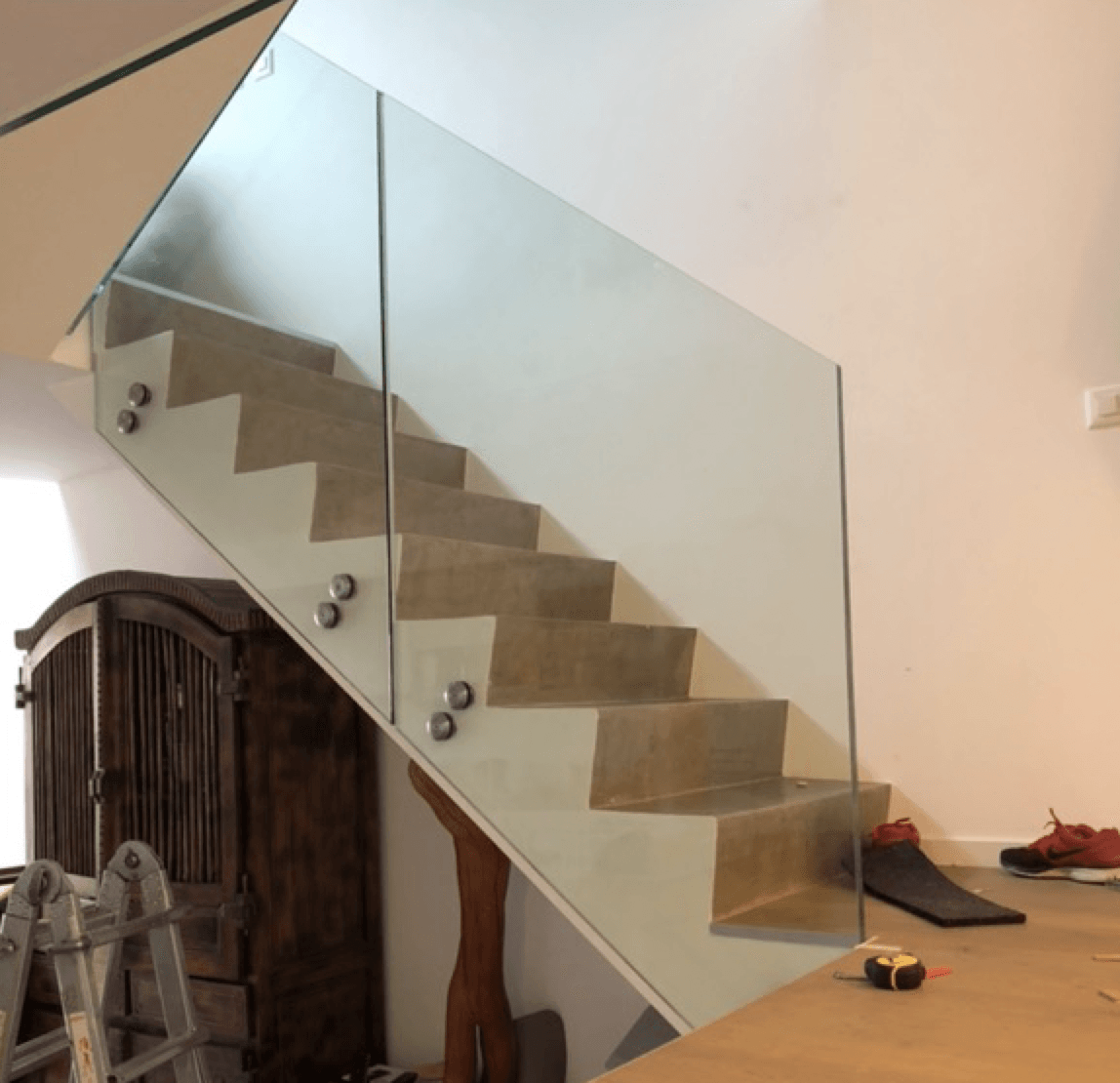 escalier dans maison moderne