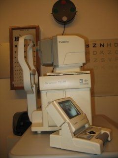 macchinario per l'esame di tonometria