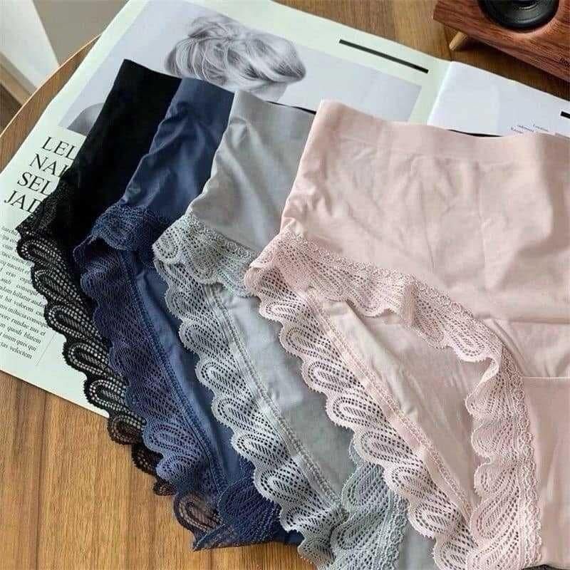 超好穿零觸感冰絲無痕內褲組