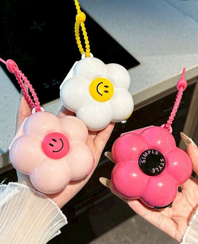 微笑花朵收納盒