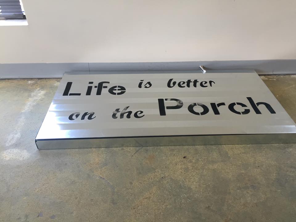custom metal signs in chattanooga