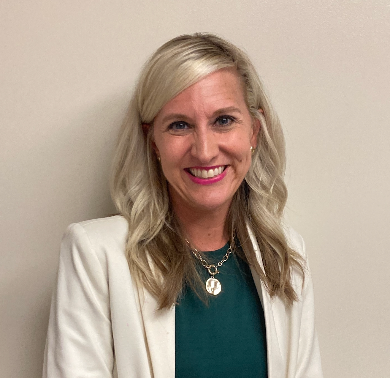 Megan (Schaunaman) Neely '01