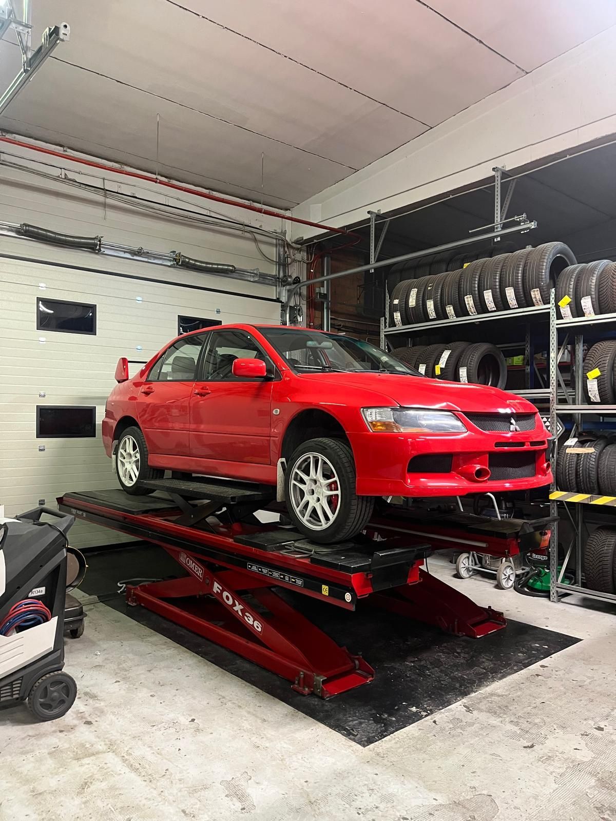 riparazione auto da corsa