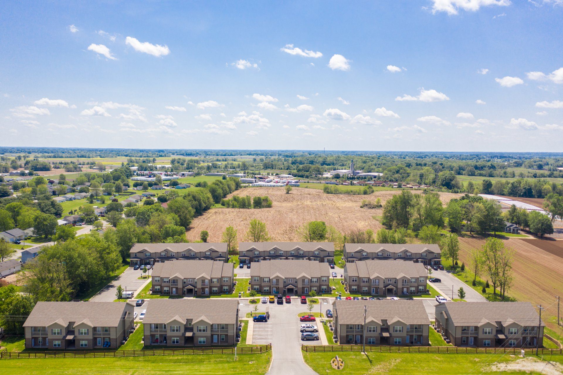 Pine Groves Apartments at 6068 Louisiville Road, Bowling Green