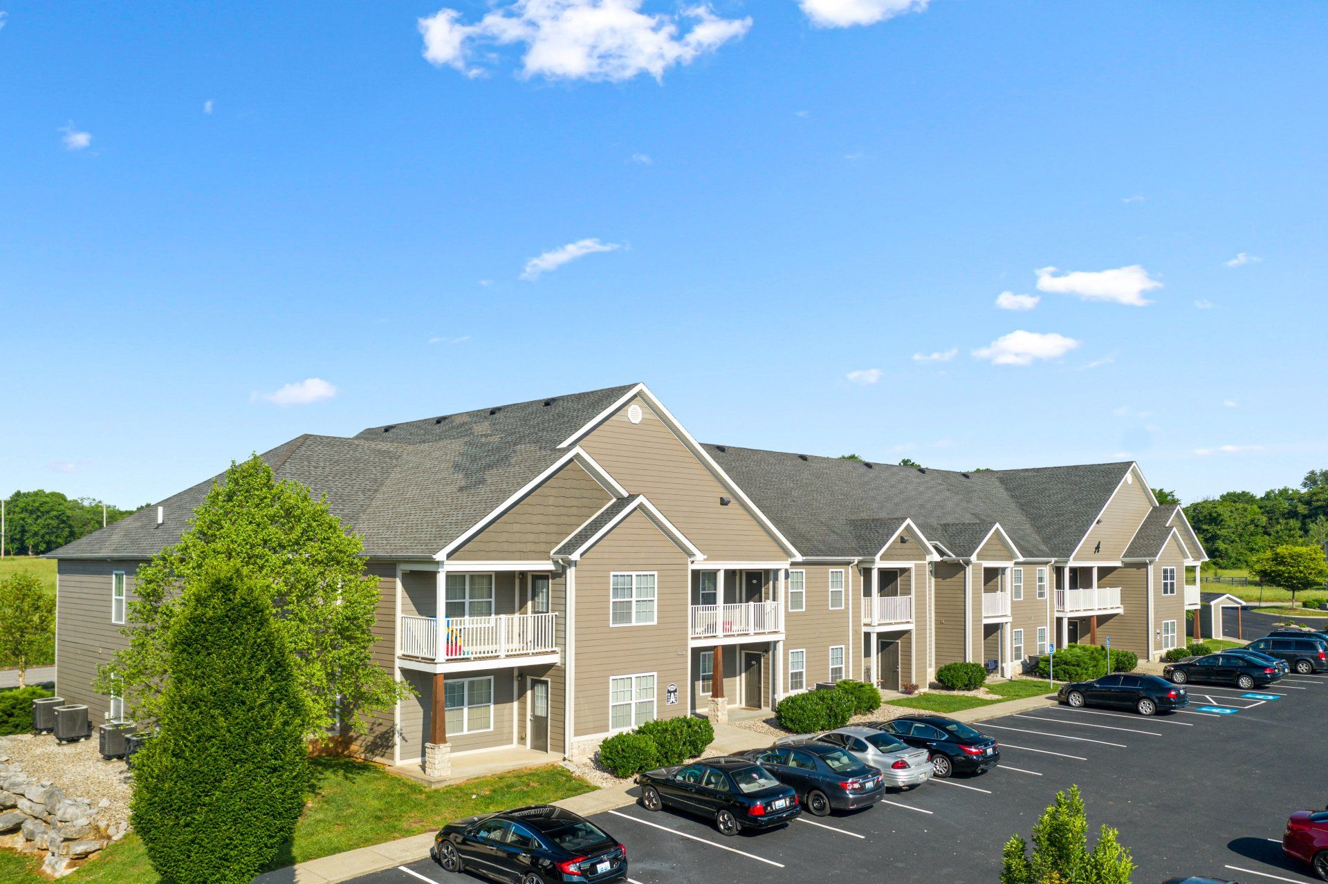 Jennings Creek Apartments