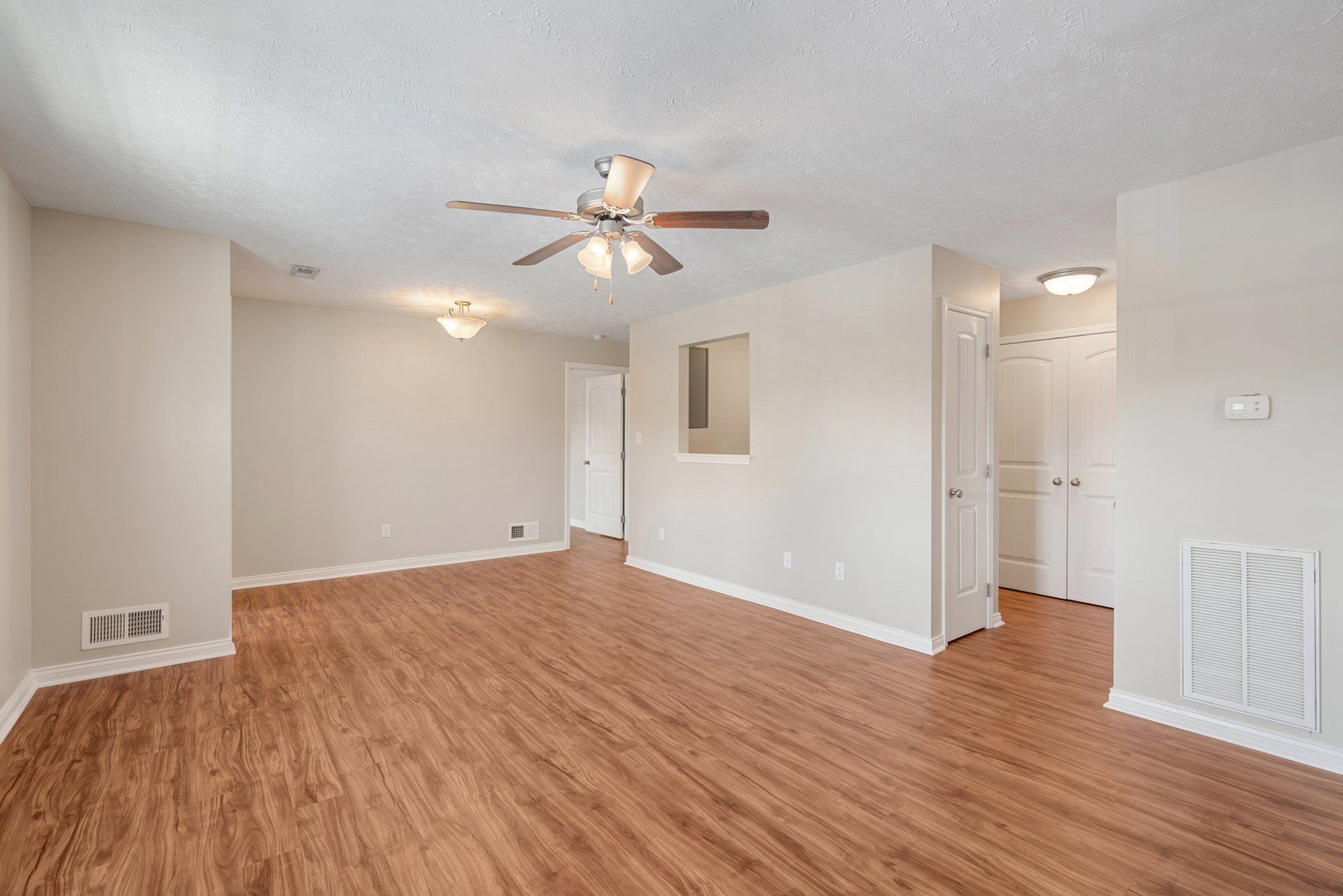 Jennings Creek Apartments