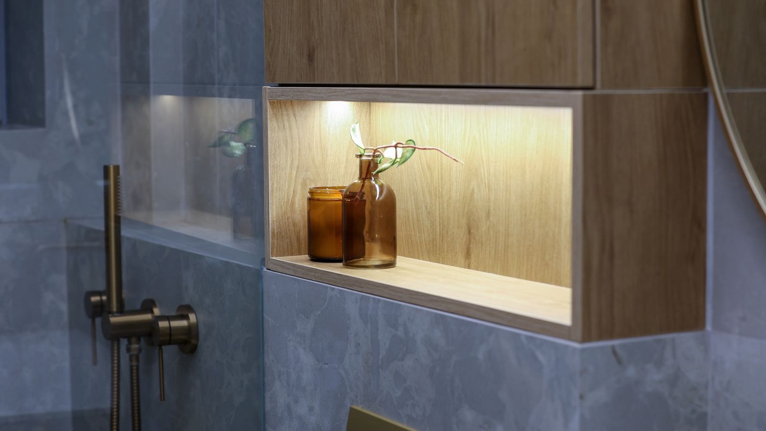 השתמשו במפרט של תעלת הניקוז.