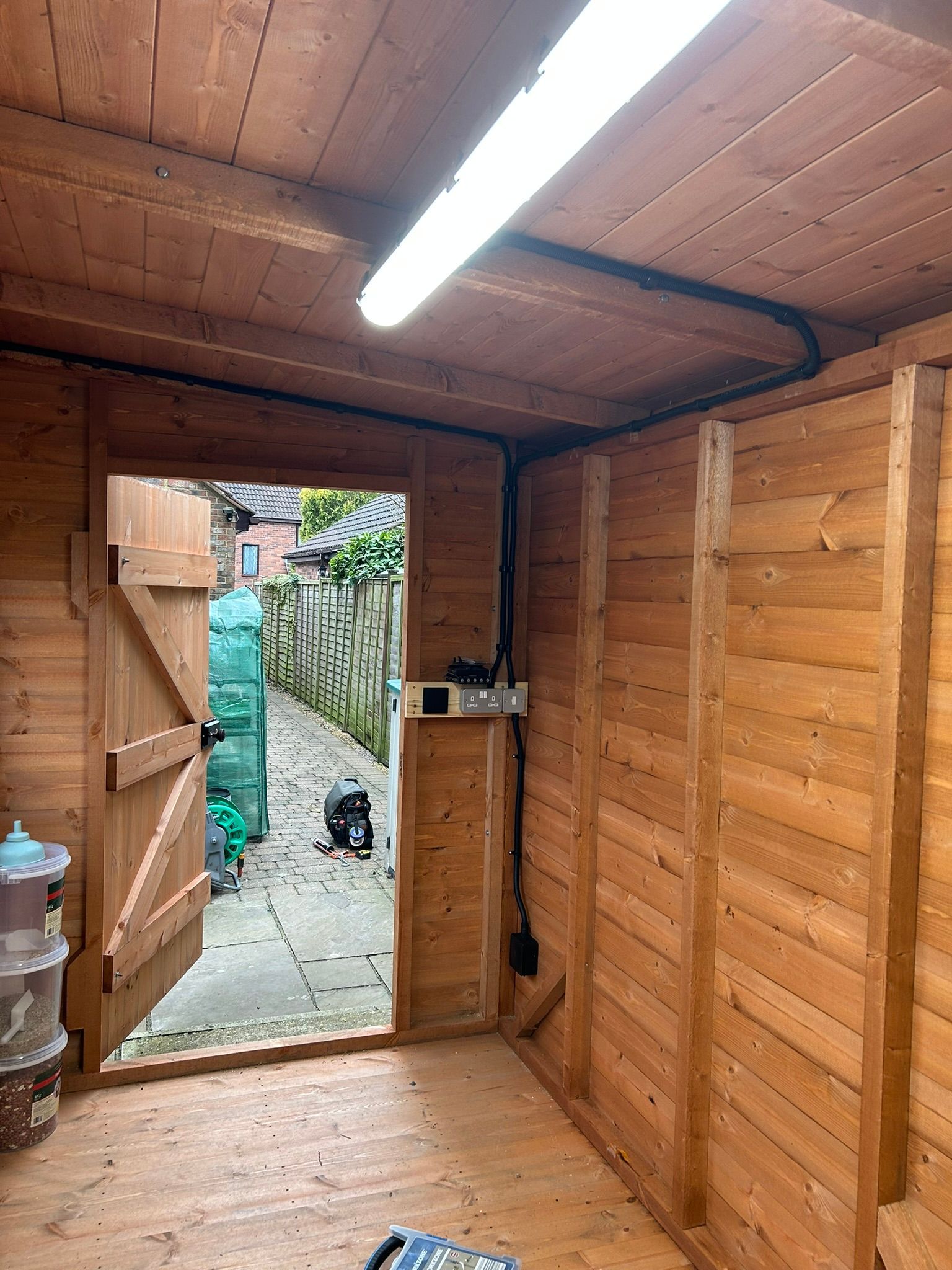 garden-shed-wiring-jpg