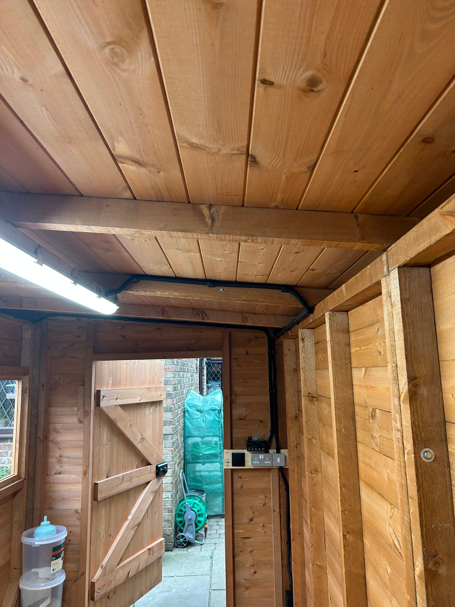 garden-shed-wiring-jpg