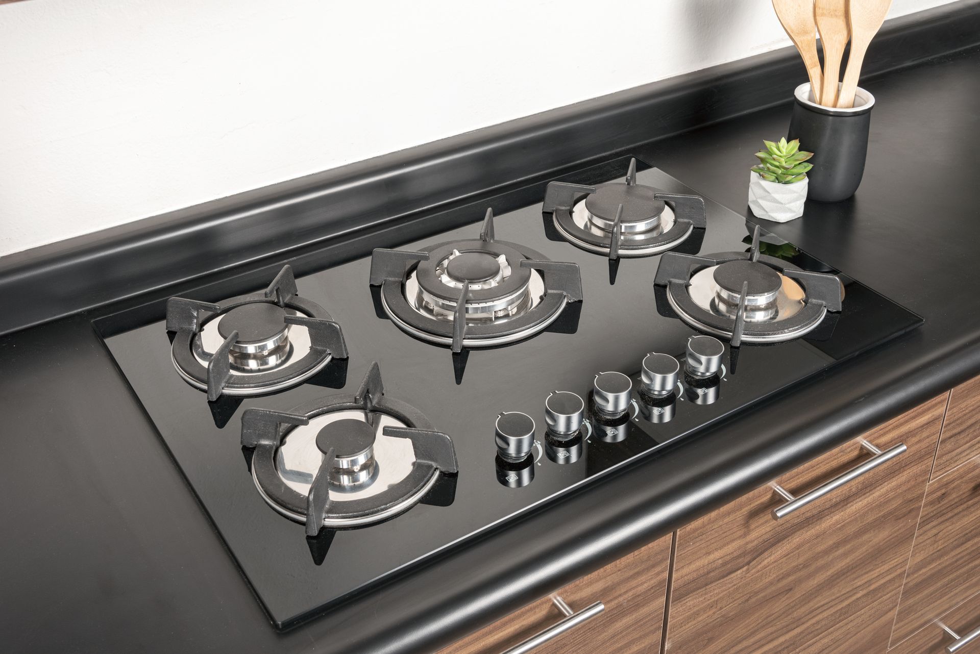 Five range gas stove | Pennsauken, NJ | H and R Appliances